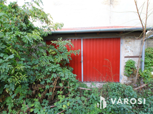 Andrássy úti üzlethelyiség vagy lakás ?