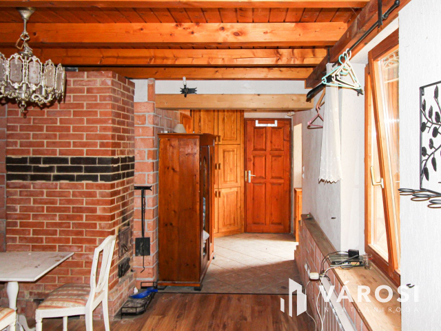 Tágas családi othon számtalan lehetőséggel Zsámbékon