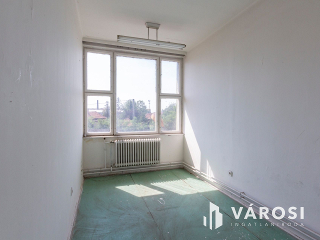 Hatalmas potenciál két hektáros ipari parkban