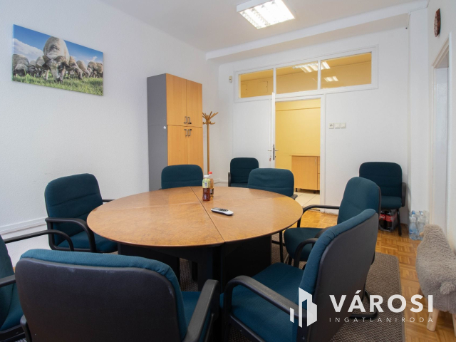 109 m2-es önálló irodaegyüttes kiadó a Lehel tértől 500 m-re