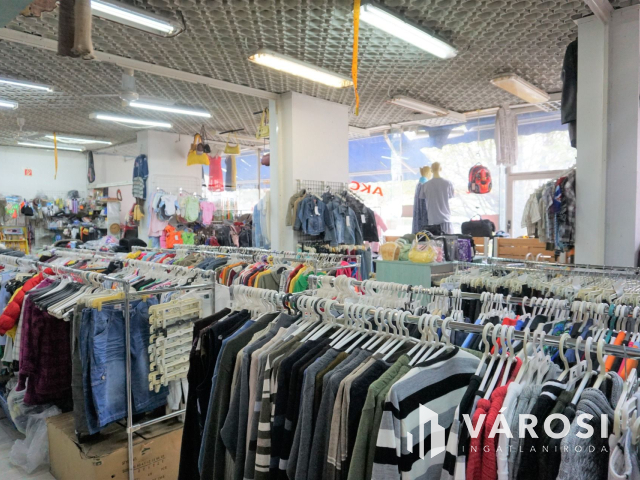 Remek elhelyezkedéssel üzlethelység Székesfehérváron!