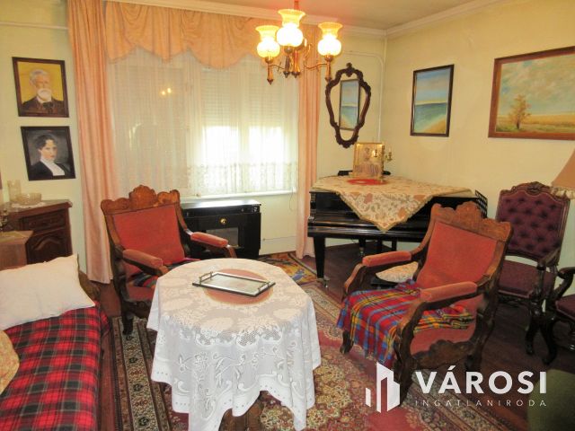 A teljes áramellátást napelem biztosítja ebben a házban!