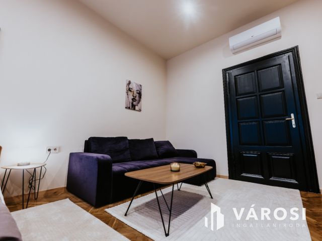 Különleges,értékes,extra "Mini Hotel" eladó.