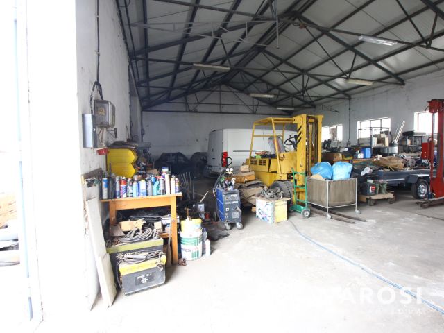 Vásárhelyen ipari ingatlan kiadó