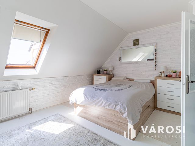 Stílusos, tágas tégla lakás, modern belső térrel