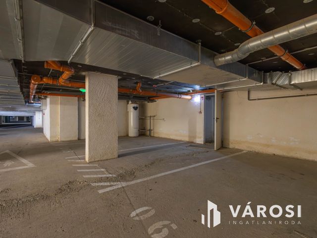 Kulcsrakész lakás Péterhegyen A-F-3