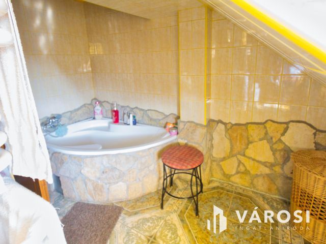 Szolnok kertvárosi részén