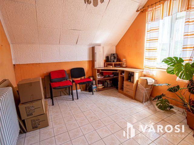 Tágas családi ház kivéletes környezetben