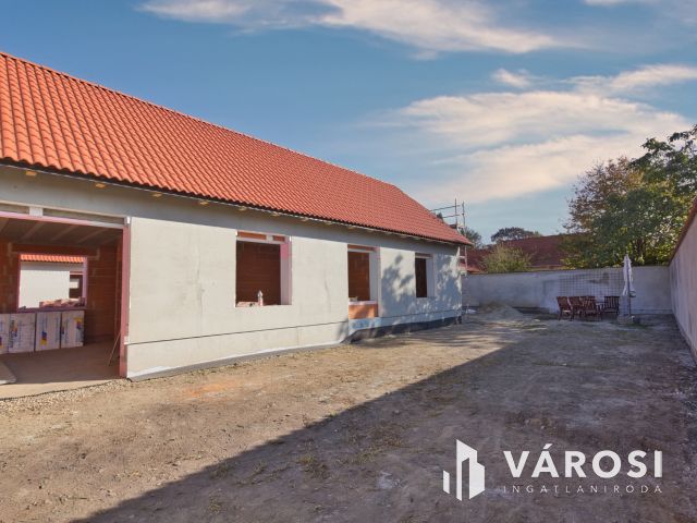 Új építésű, prémium, 91 m2-es családi ház kerttel eladó