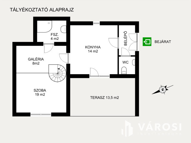 Belvárosi kuriózum lovasszoborral az ablak alatt