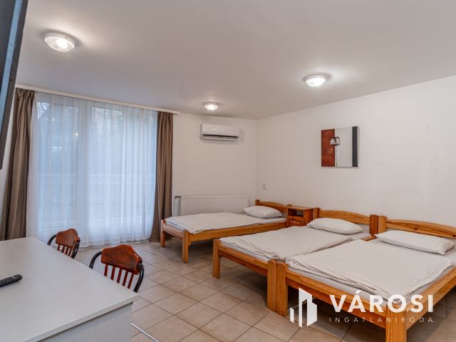 Egy szelet történelem a Bécsi körúton