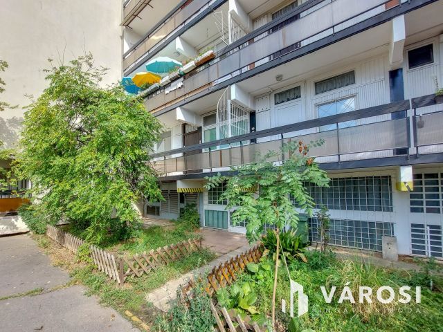 Pesterzsébeten 3 szobás, 67 m2-es, erkélyes, teraszos lakás