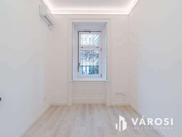 Akár lakni akár befektetni Vásárhely belvárosában 01