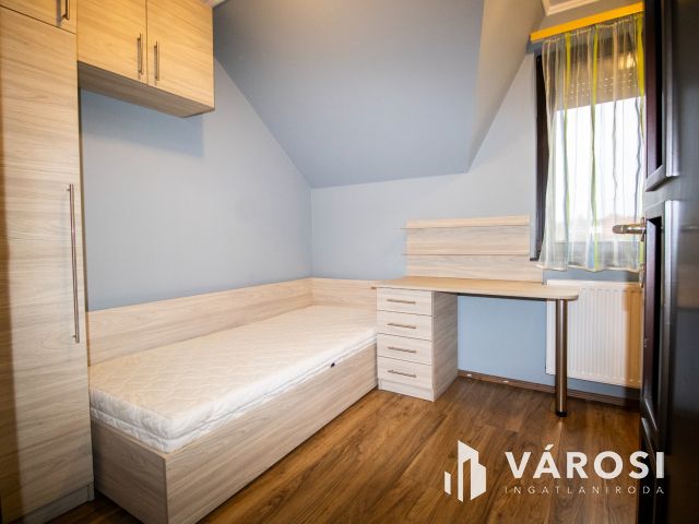 Modern lakás teljes bútorzattal