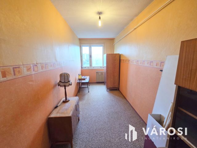 Jó elosztású Panel lakás Csepelen