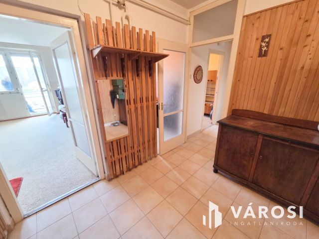 Jó elosztású Panel lakás Csepelen