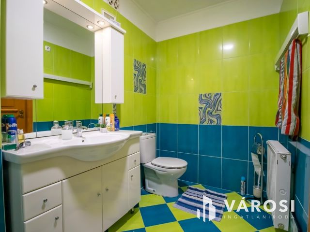 Tágas családi fészek Lovasberényben - 5 szoba, 3 fürdőszoba!