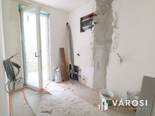 Baktói ikerház,minőségi kulcsrakész kivitelben.