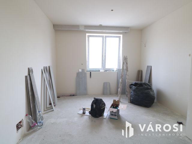 Baktói ikerház,minőségi kulcsrakész kivitelben.