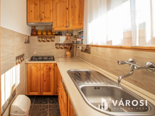 Kiváló állapotú, hőszigetelt, otthonos családi ház