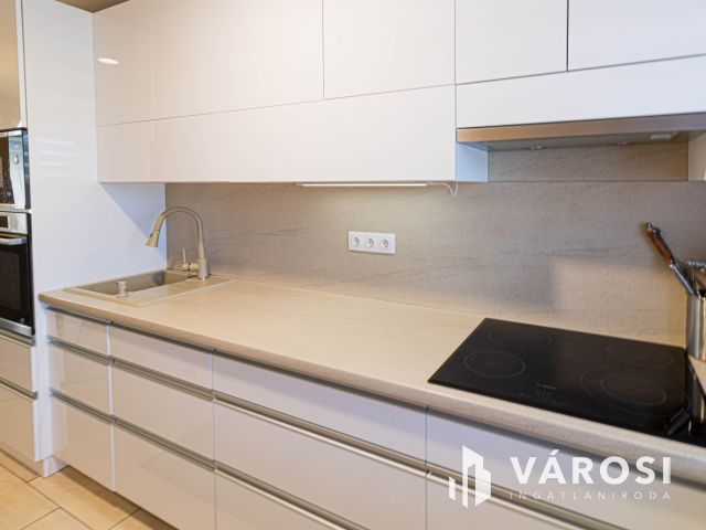 4 szobás otthon és saját vállalkozás egy helyen, Gyulán