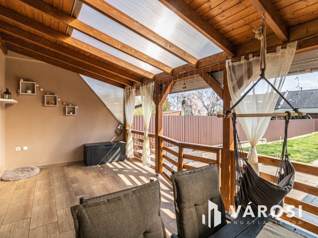4 szobás otthon és saját vállalkozás egy helyen, Gyulán