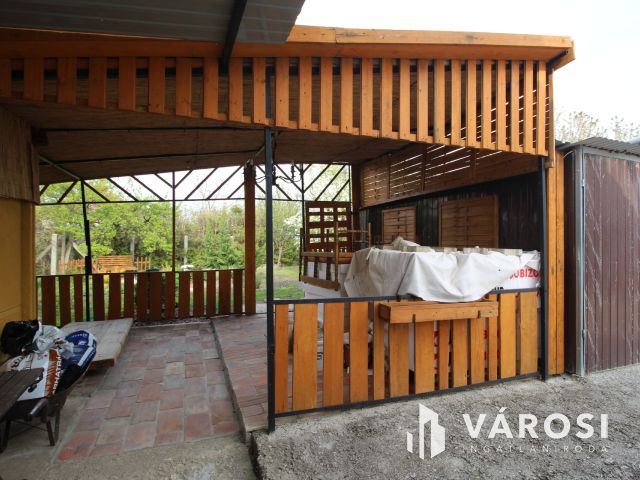 Felújított lakóház és apartmanok Bükön