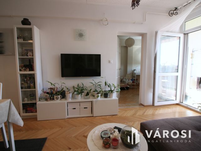 Kényelmes otthon a belváros közelében