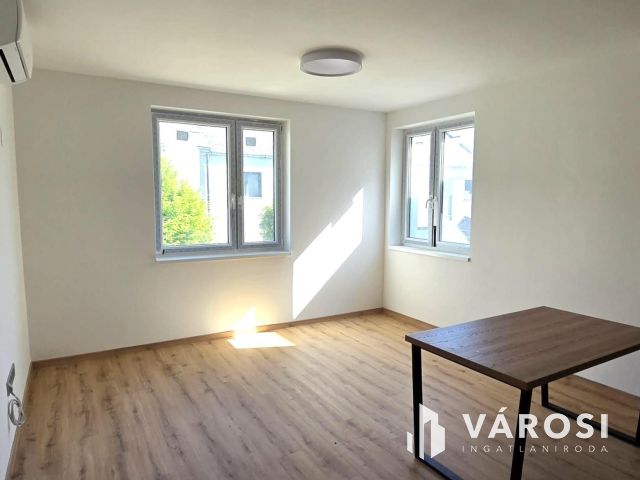 Szinte egyetlen ilyen lehetőség!Költözhető új lakás-Debrecen