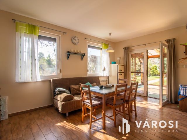 Csodás kis ékszerdoboz Szabadifürdőn