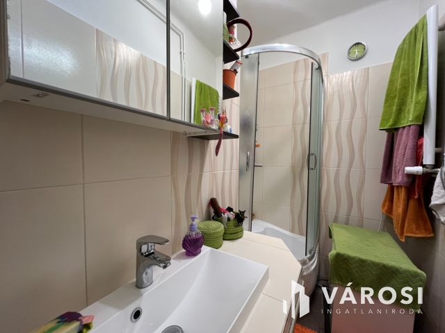 Debrecen Kertkapcsolatos Földszinti Lakás